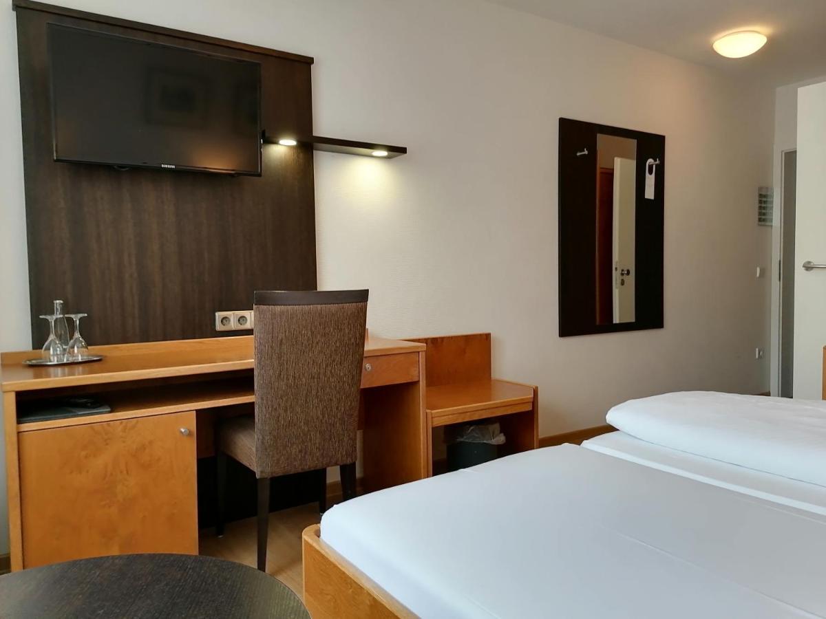 Lindner'S Hotel Bellheim Экстерьер фото